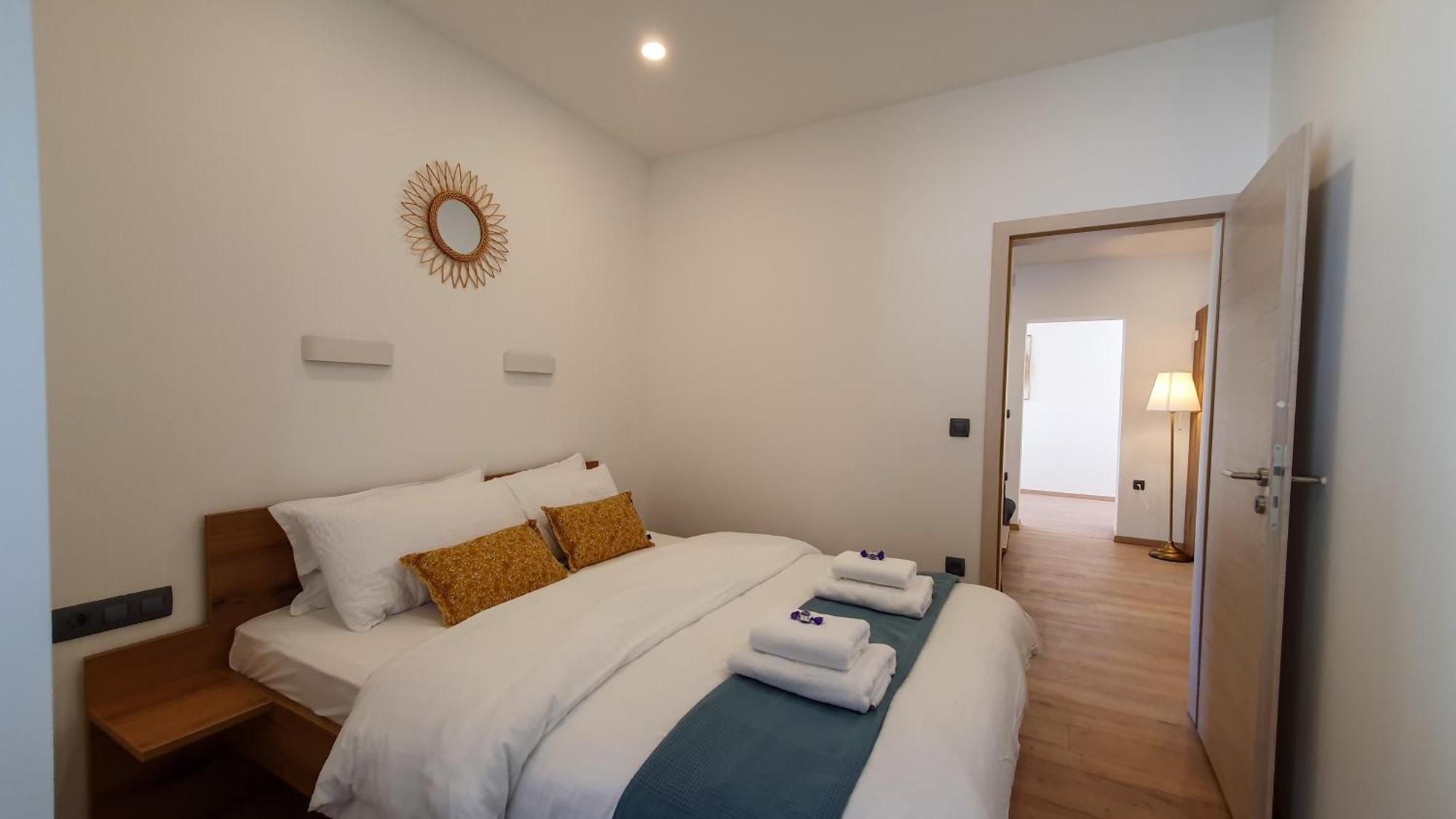 Apartments Seventy Seven ครานสกา โกรา ภายนอก รูปภาพ